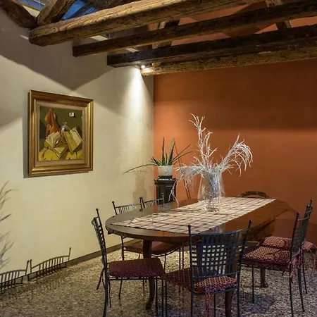 Palazzo Gussoni Апартаменты Венеция
